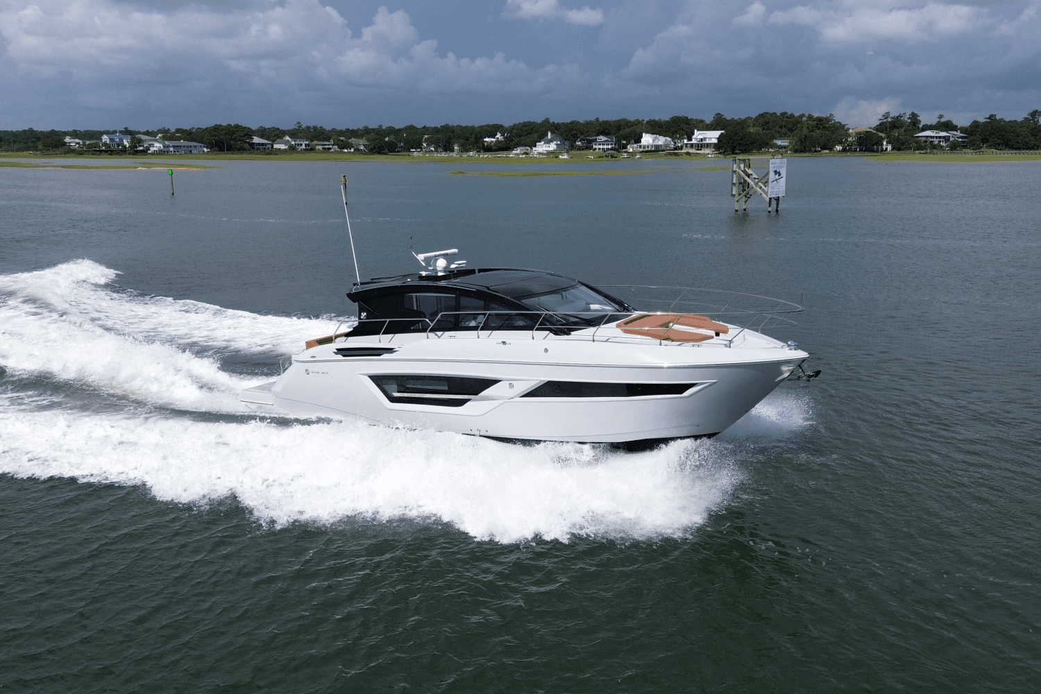 Thumbnail 2 for 2025 Cruisers Yachts 46 Cantius