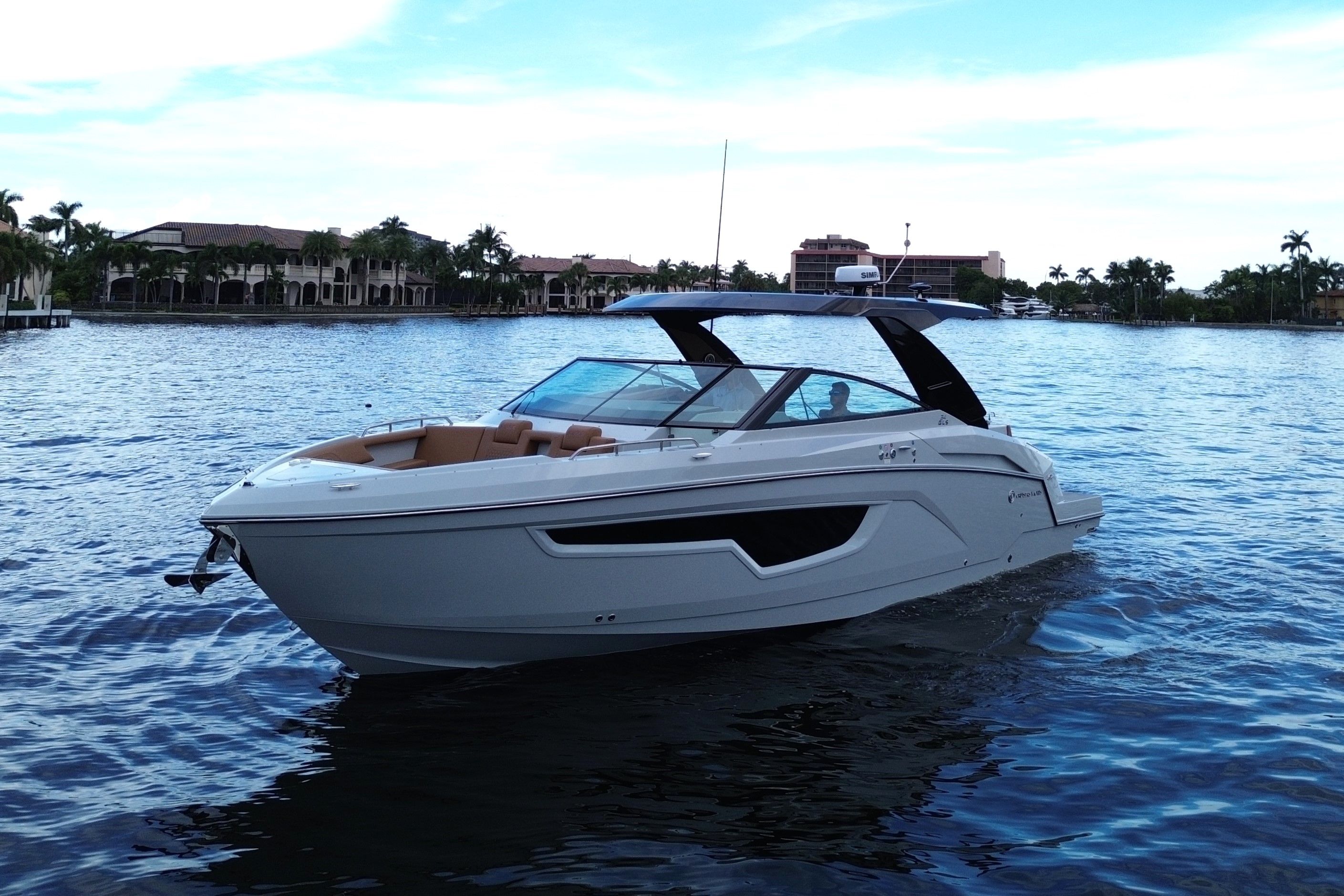 2025 Cruisers Yachts 34 GLS South Beach Outboard Image Thumbnail #0