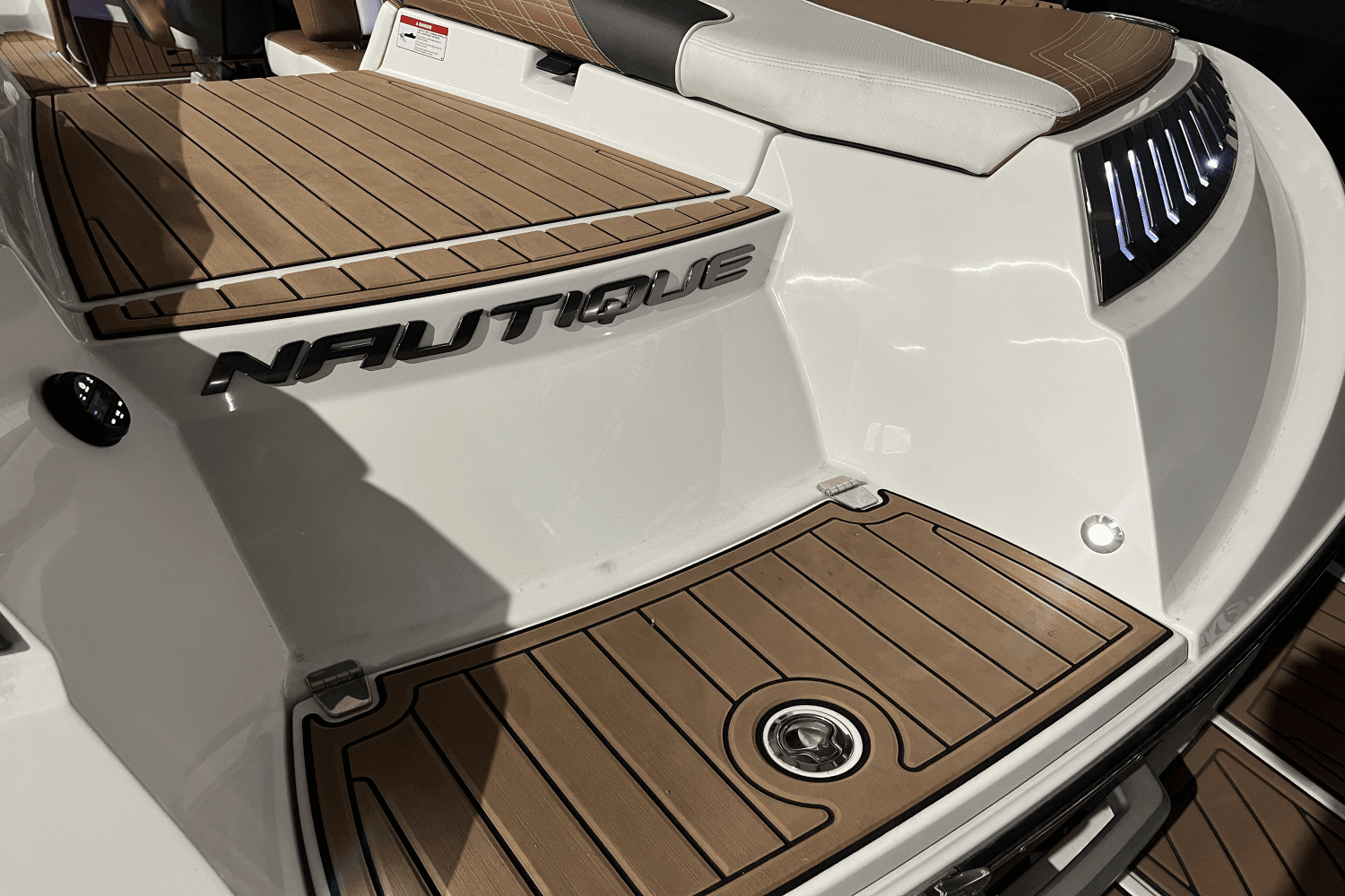 2018 Nautique G23 Image Thumbnail #10