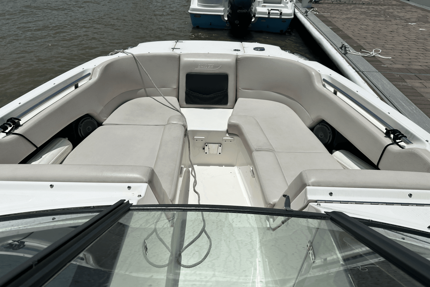 2018 Boston Whaler 230 VANTAGE Image Thumbnail #27