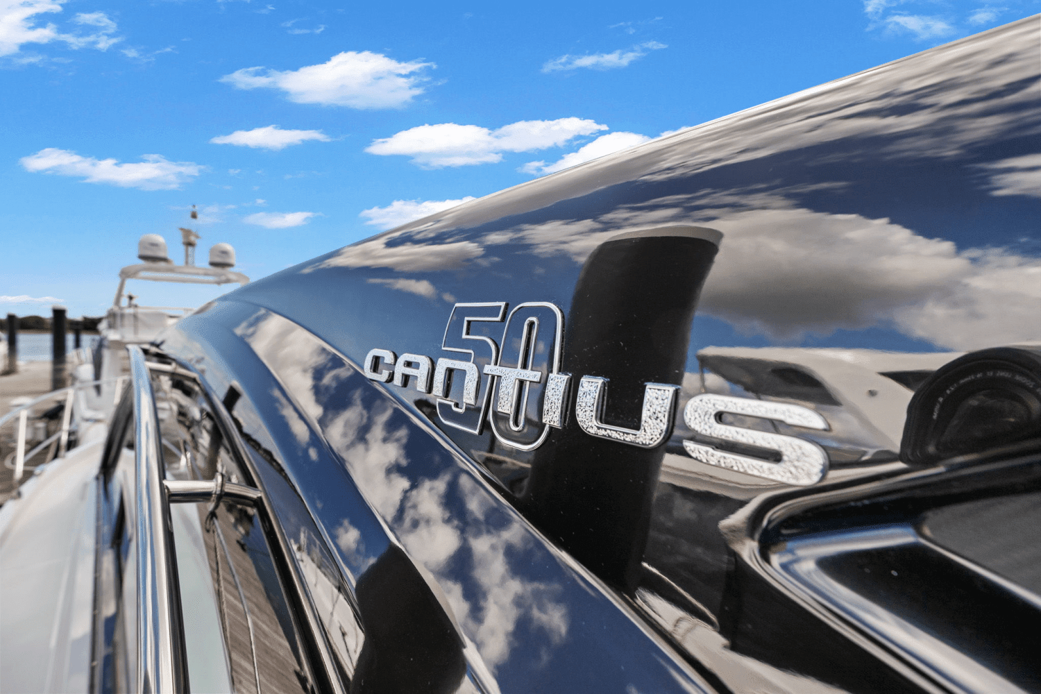 2025 Cruisers Yachts 50 Cantius Image Thumbnail #5