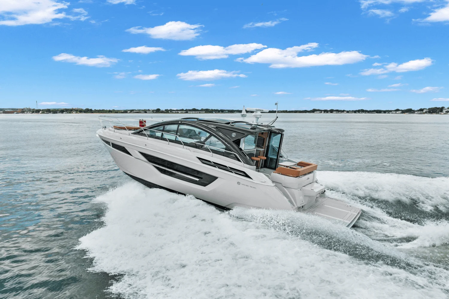 2025 Cruisers Yachts 50 Cantius Image Thumbnail #2