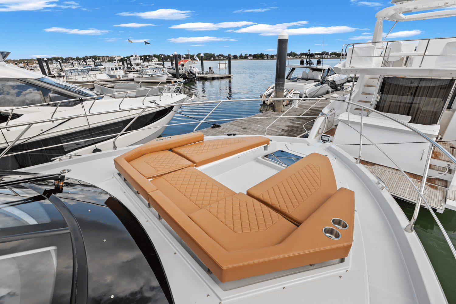 2025 Cruisers Yachts 50 Cantius Image Thumbnail #54