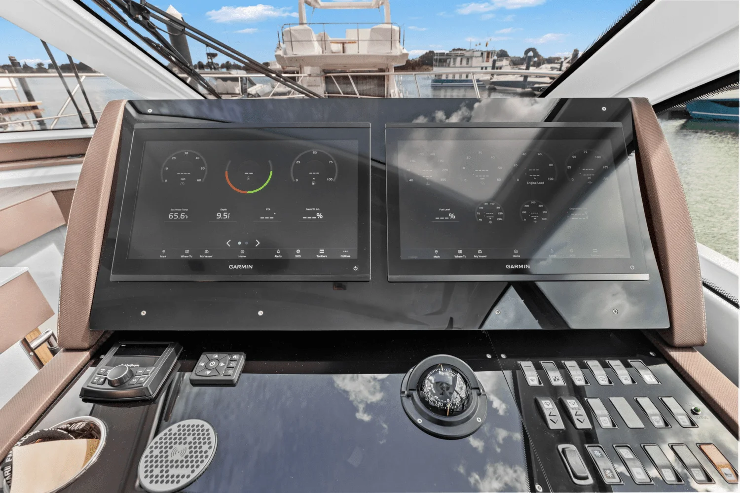 2025 Cruisers Yachts 50 Cantius Image Thumbnail #32