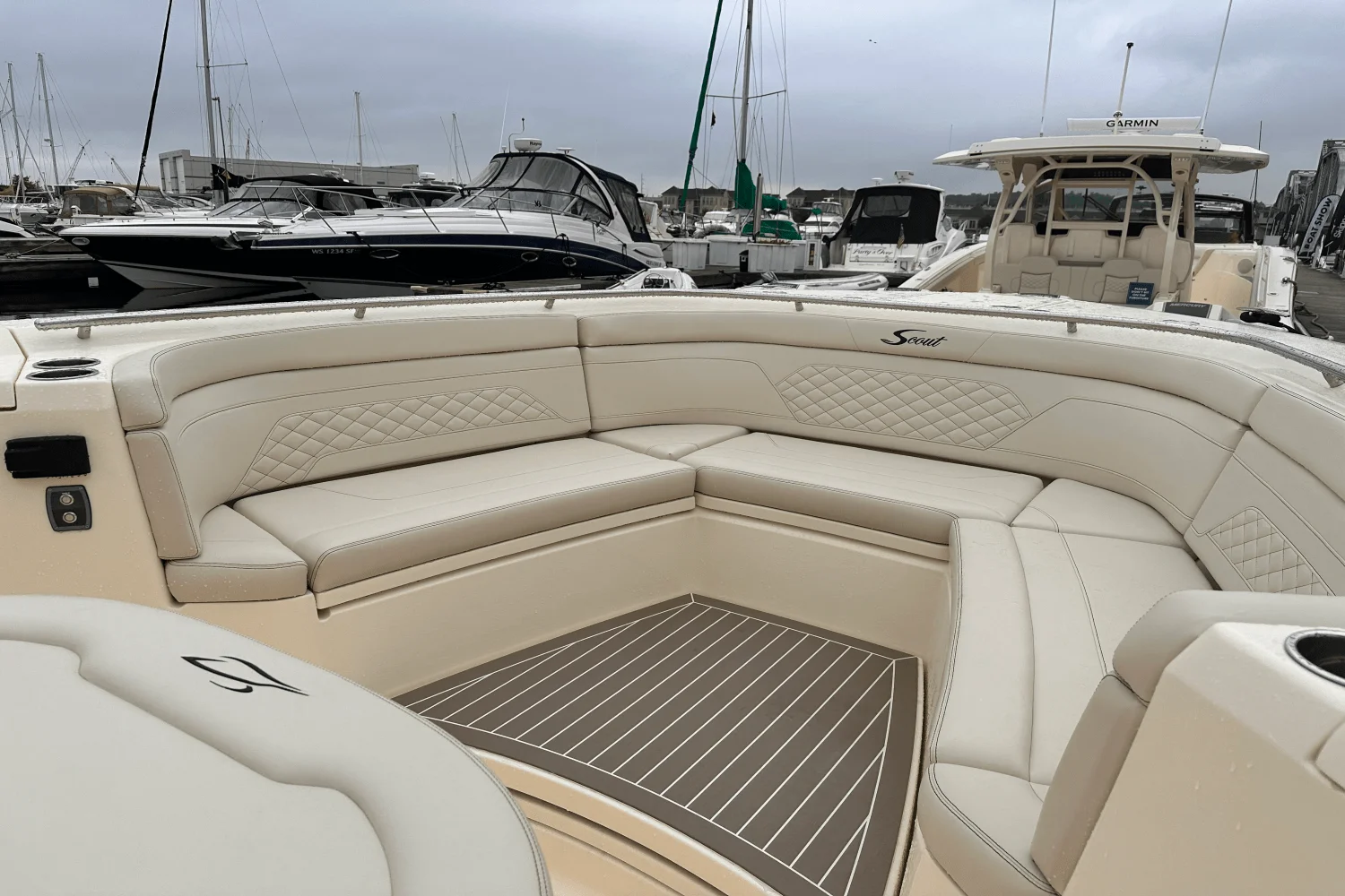 2025 Scout 330 LXF Image Thumbnail #15