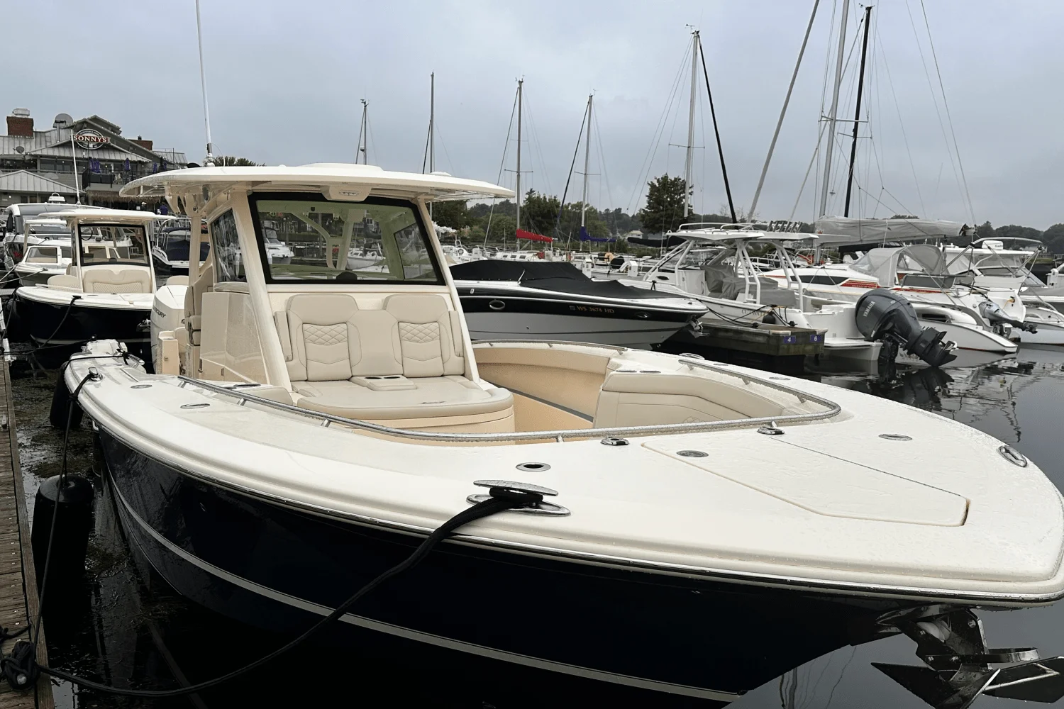 2025 Scout 330 LXF Image Thumbnail #0