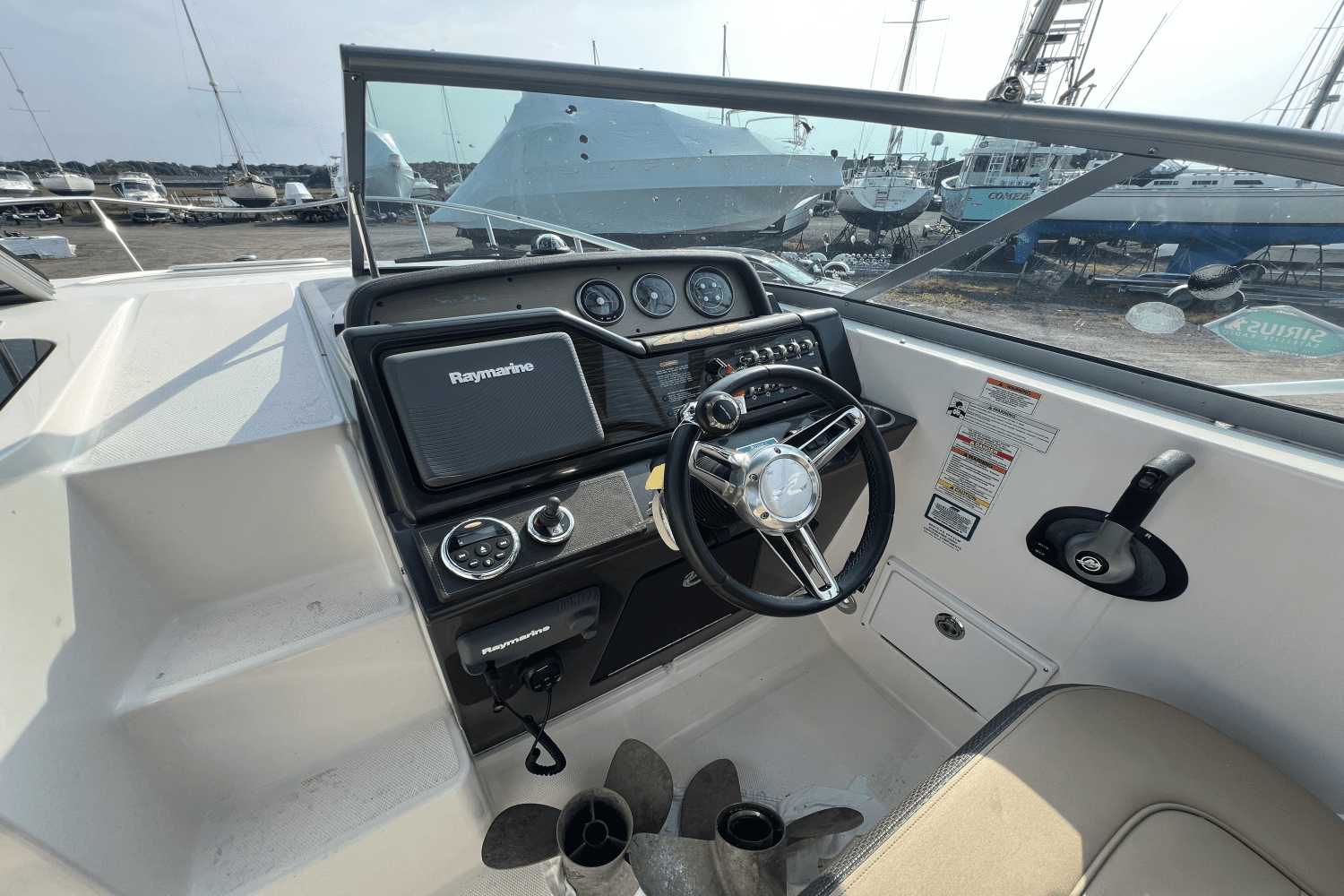 2016 Sea Ray 280 SUNDANCER Image Thumbnail #6