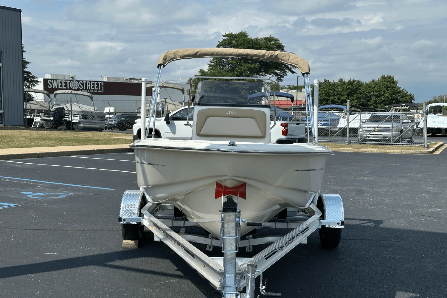 2025 Scout 175 Sportfish Image Thumbnail #3