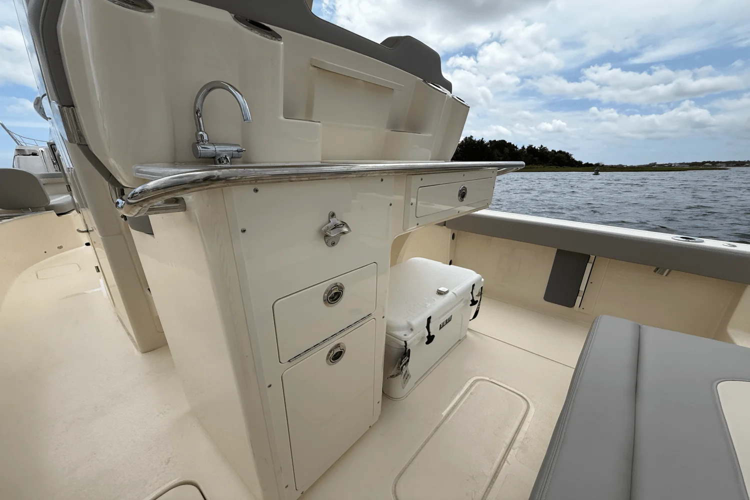 2025 Scout 260 LXF Image Thumbnail #10