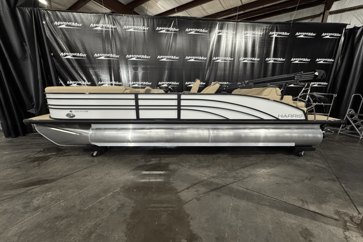 2025 Harris 230 Sunliner Image Thumbnail #3