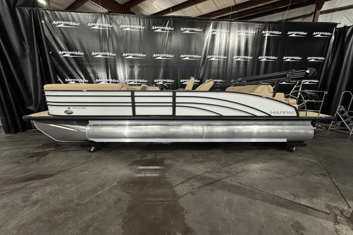 2025 Harris 230 Sunliner Image Thumbnail #3