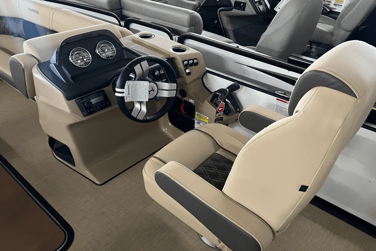 2025 Harris 230 Sunliner Image Thumbnail #8