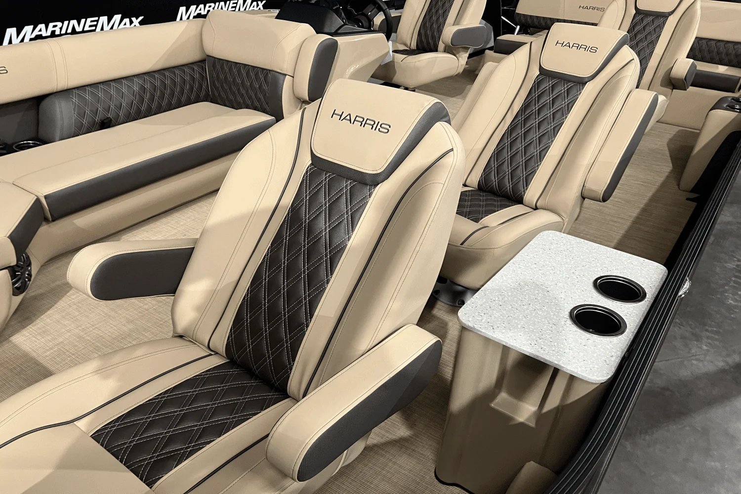 2025 Harris 230 Sunliner Image Thumbnail #26