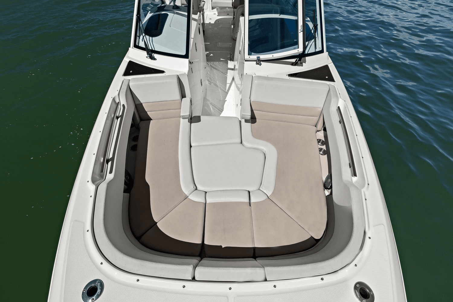 2017 Boston Whaler 320 VANTAGE Image Thumbnail #26