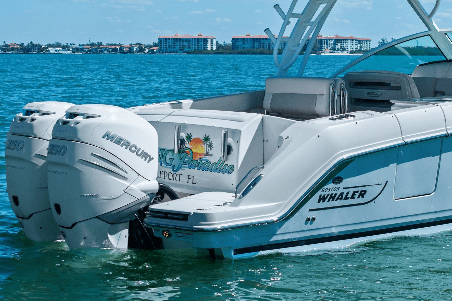 2017 Boston Whaler 320 VANTAGE Image Thumbnail #11