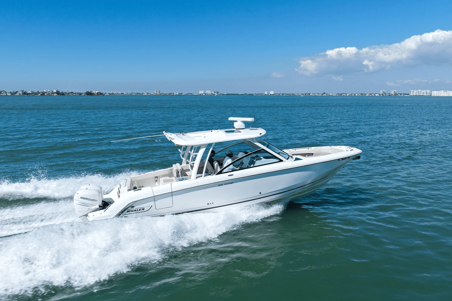 2017 Boston Whaler 320 VANTAGE Image Thumbnail #21