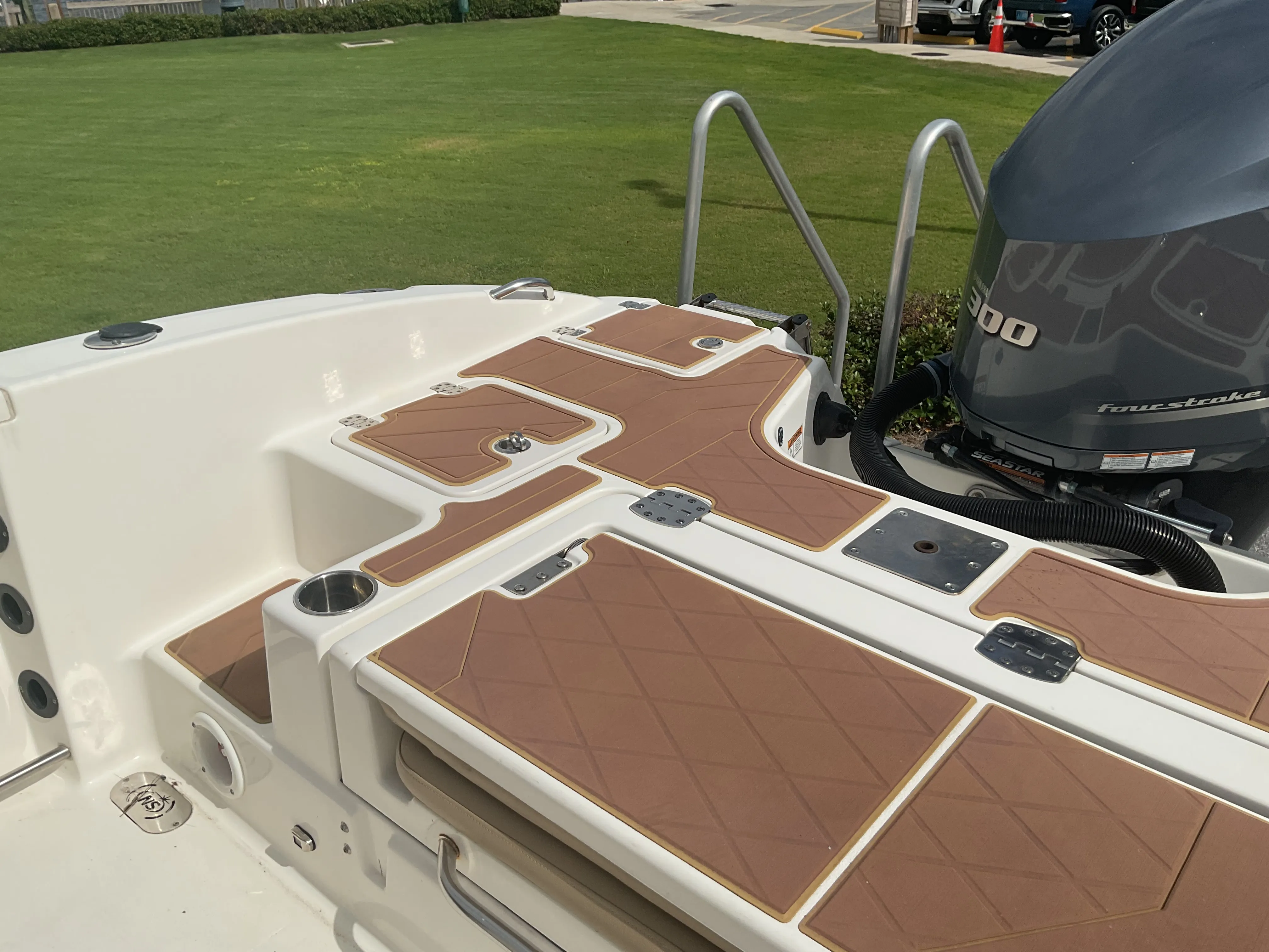 2019 NauticStar 251 Hybrid Image Thumbnail #26