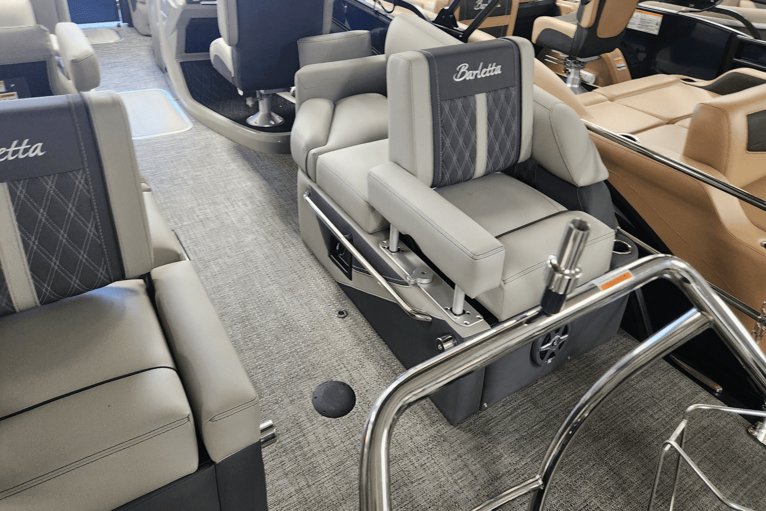 2025 Barletta
                                                             Lusso Image Thumbnail #35