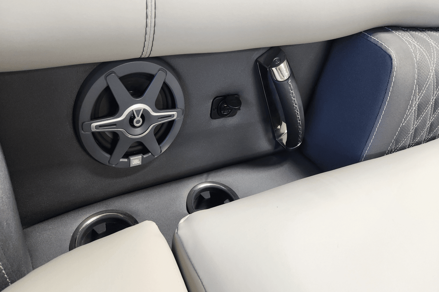 2025 Barletta
                                                             Lusso Image Thumbnail #23