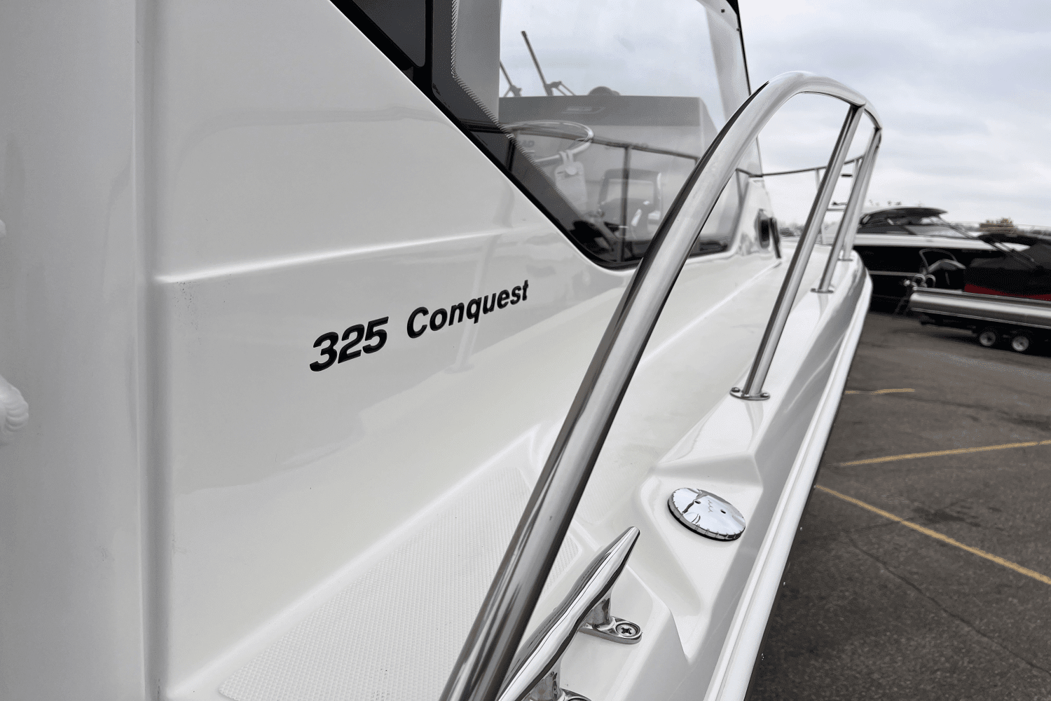 2025 Boston Whaler 325 Conquest Image Thumbnail #21