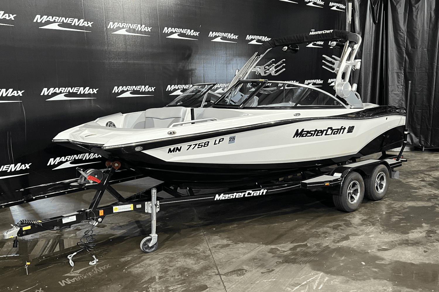 2017 Mastercraft XT20 Image Thumbnail #12