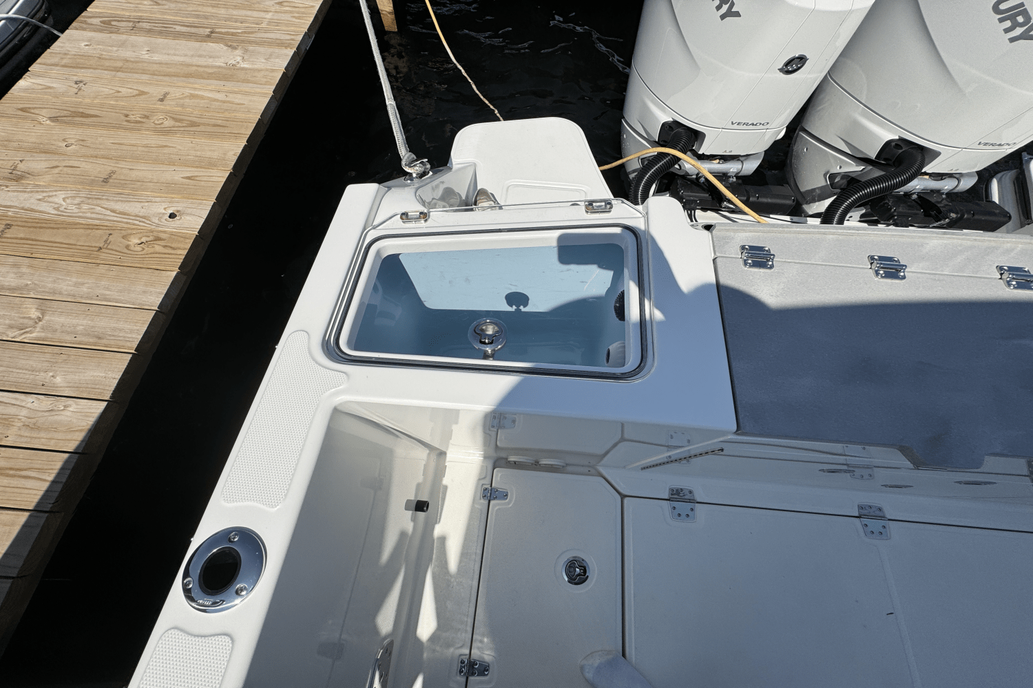 2025 Boston Whaler 330 Vantage Image Thumbnail #11