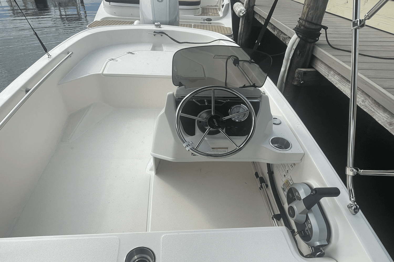 2025 Boston Whaler 130 Super Sport Image Thumbnail #8