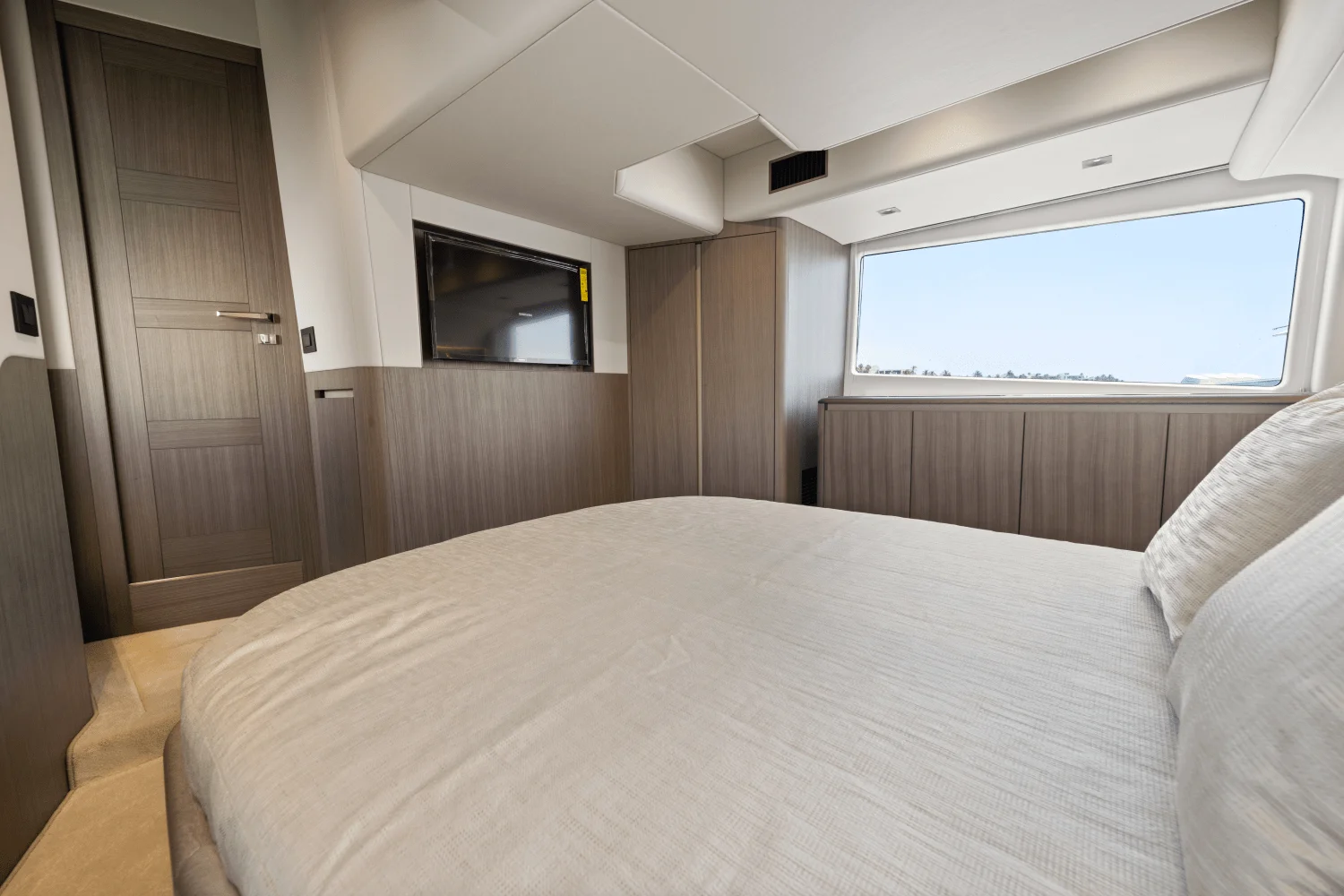 2025 Galeon 480 FLY Image Thumbnail #24