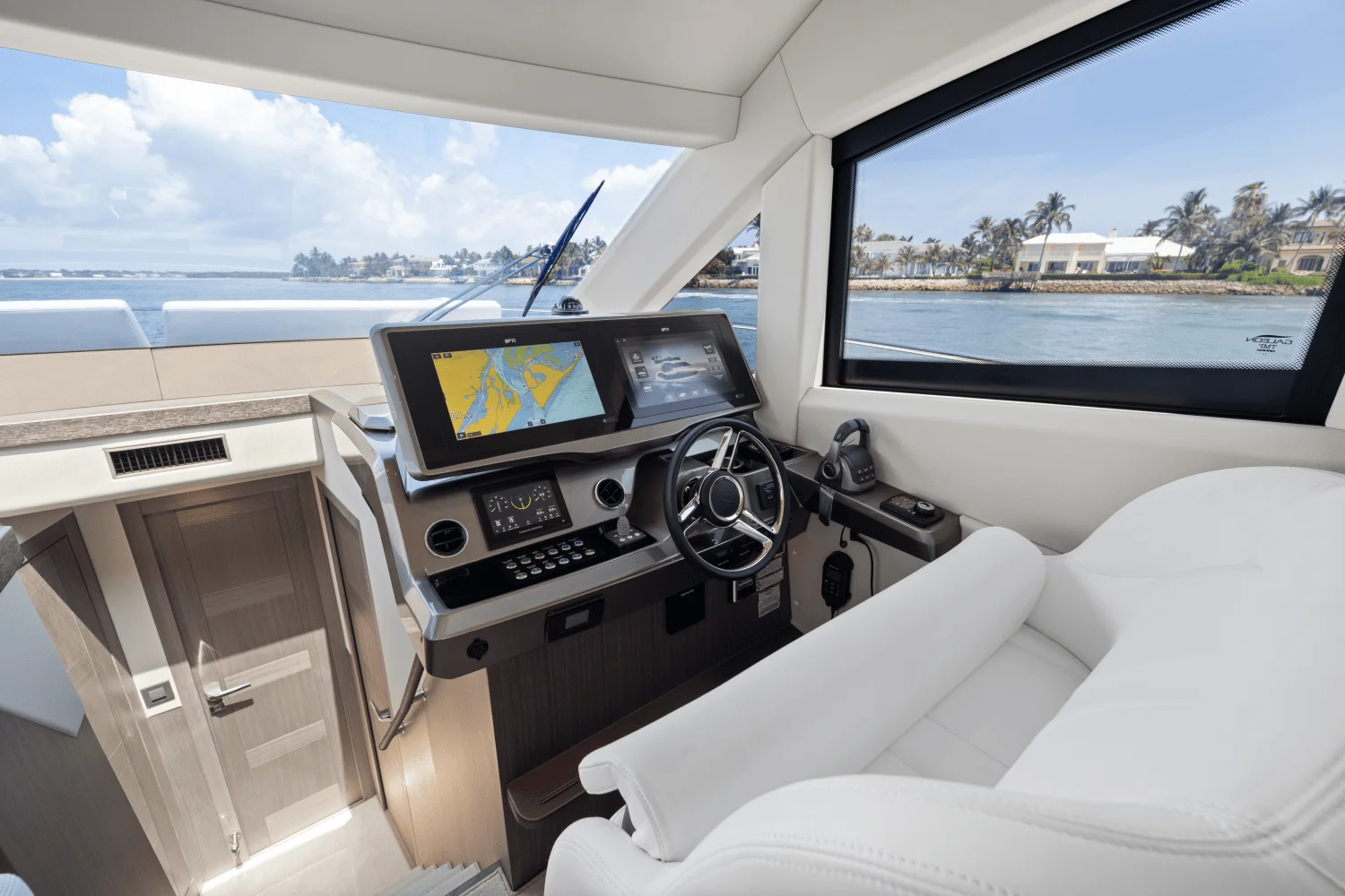 2025 Galeon 480 FLY Image Thumbnail #8