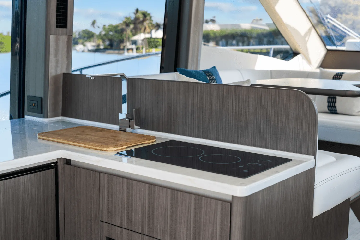 2025 Galeon 480 FLY Image Thumbnail #32