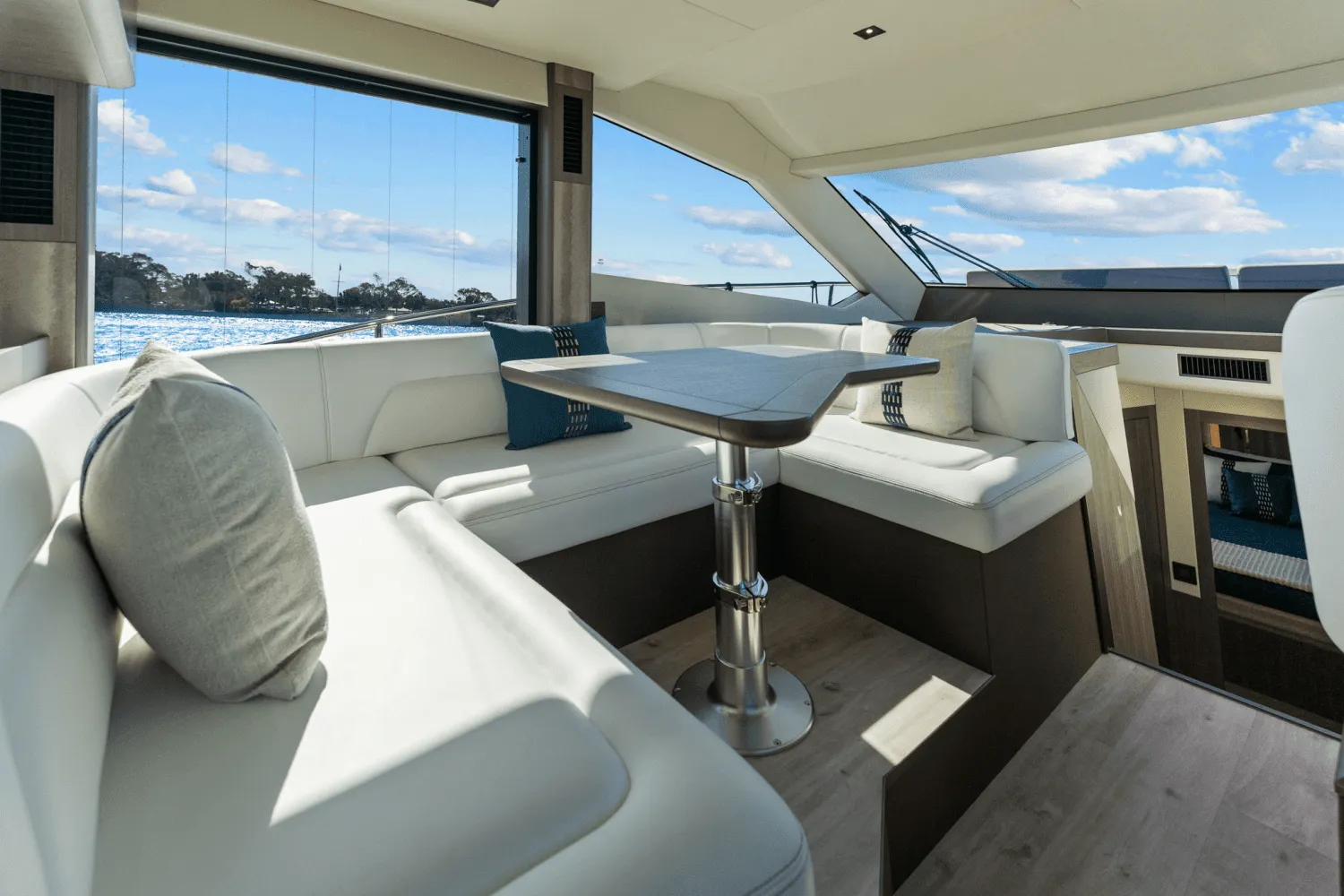 2025 Galeon 480 FLY Image Thumbnail #29