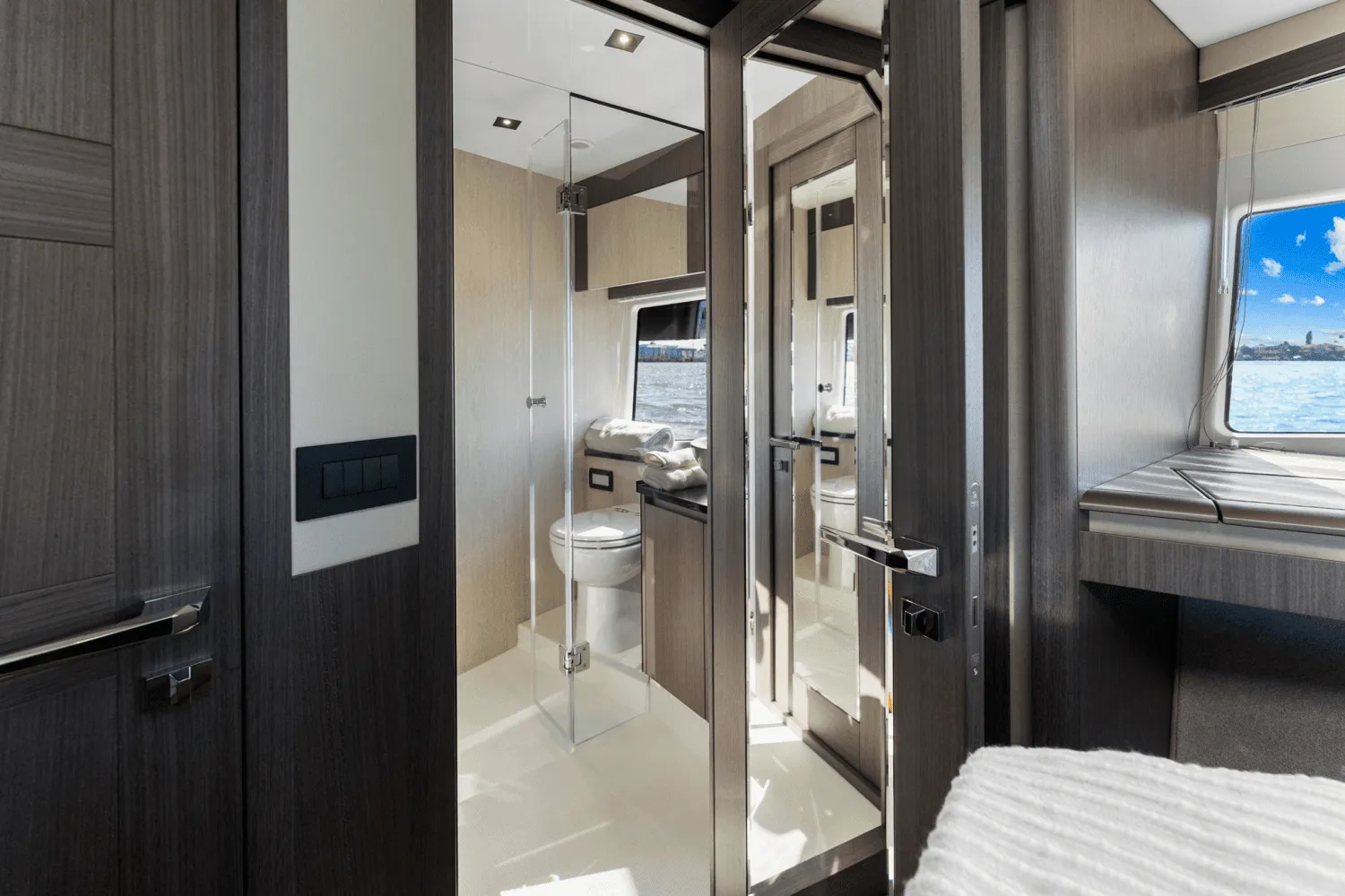 2025 Galeon 480 FLY Image Thumbnail #60