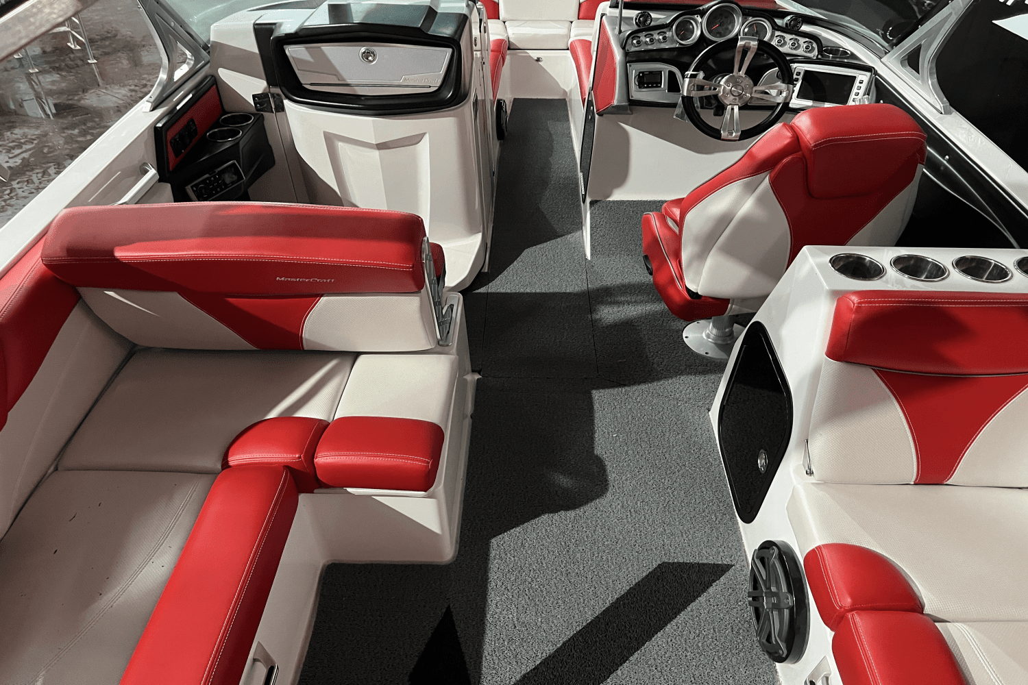 2016 Mastercraft X26 Image Thumbnail #7