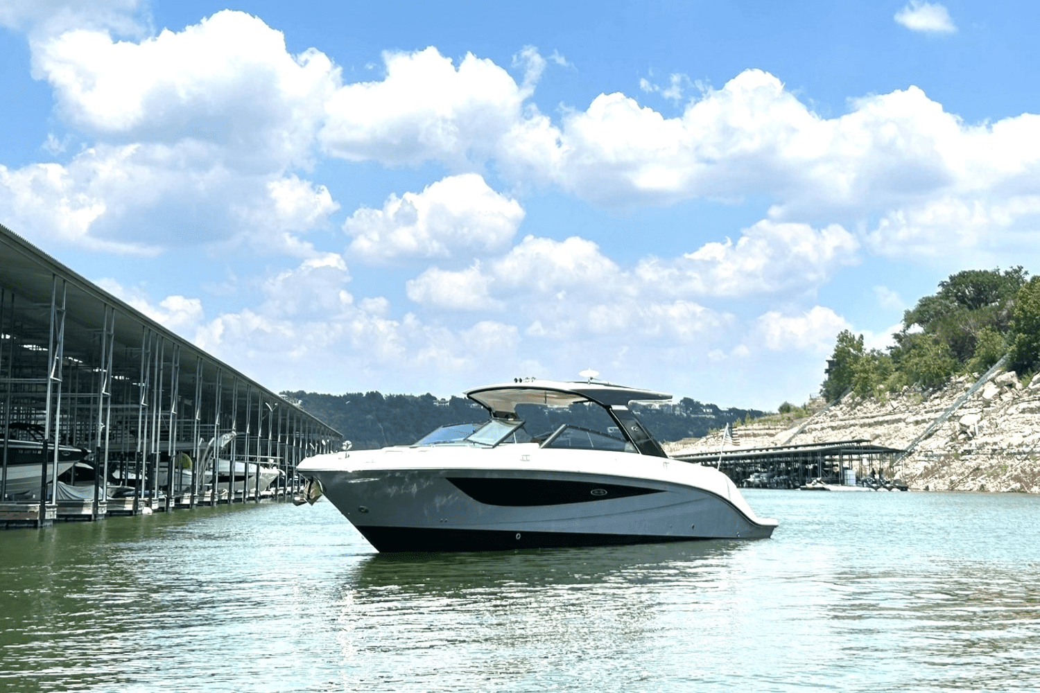 2024 Sea Ray 400 SLX Image Thumbnail #3