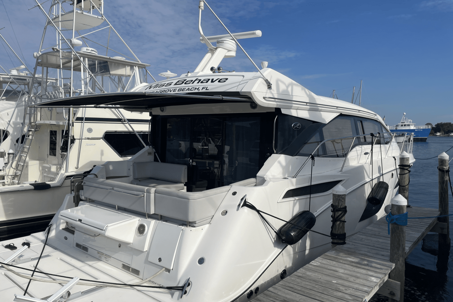 2018 Sea Ray 460 SUNDANCER Image Thumbnail #18