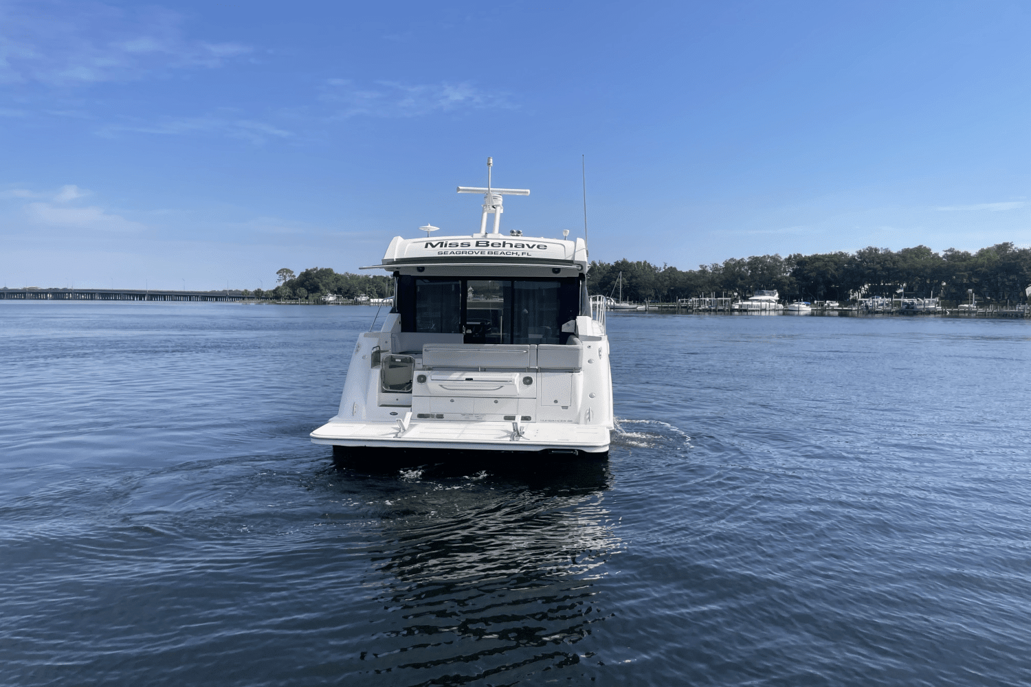 2018 Sea Ray 460 SUNDANCER Image Thumbnail #15