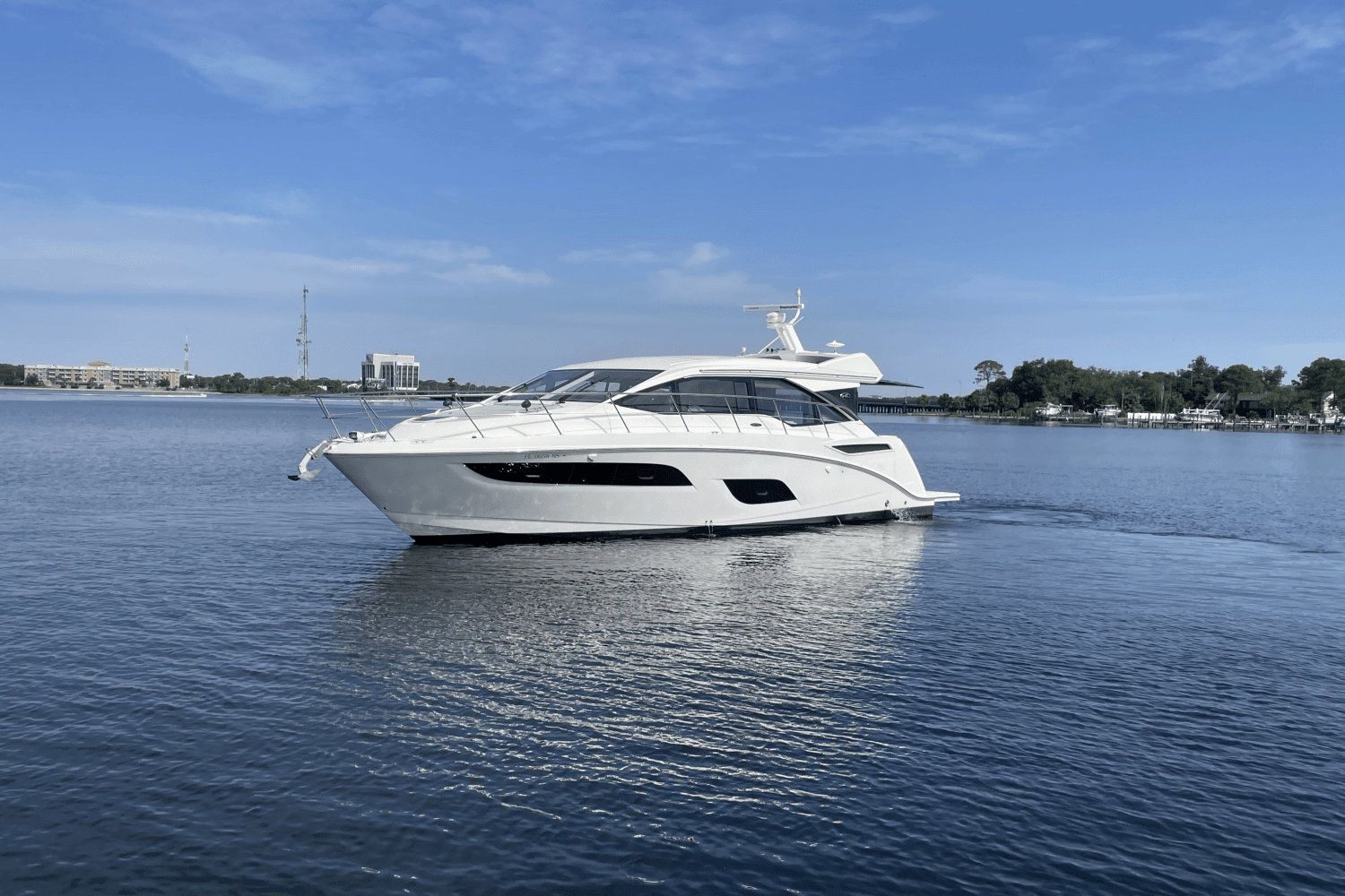 2018 Sea Ray 460 SUNDANCER Image Thumbnail #7