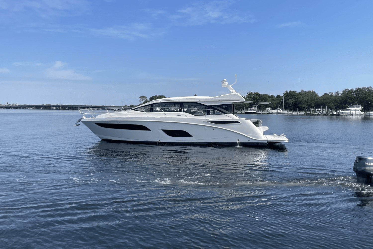 2018 Sea Ray 460 SUNDANCER Image Thumbnail #10