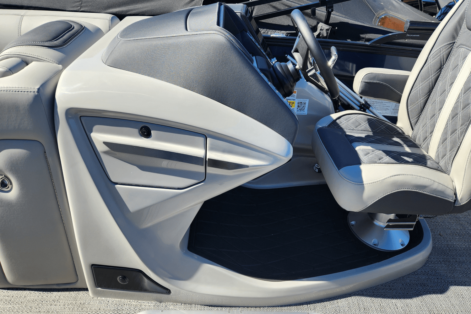 2025 Barletta
                                                             Lusso Image Thumbnail #22