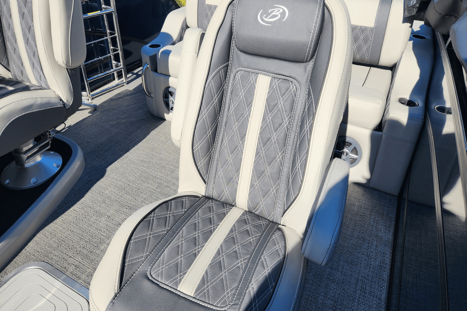 2025 Barletta
                                                             Lusso Image Thumbnail #20