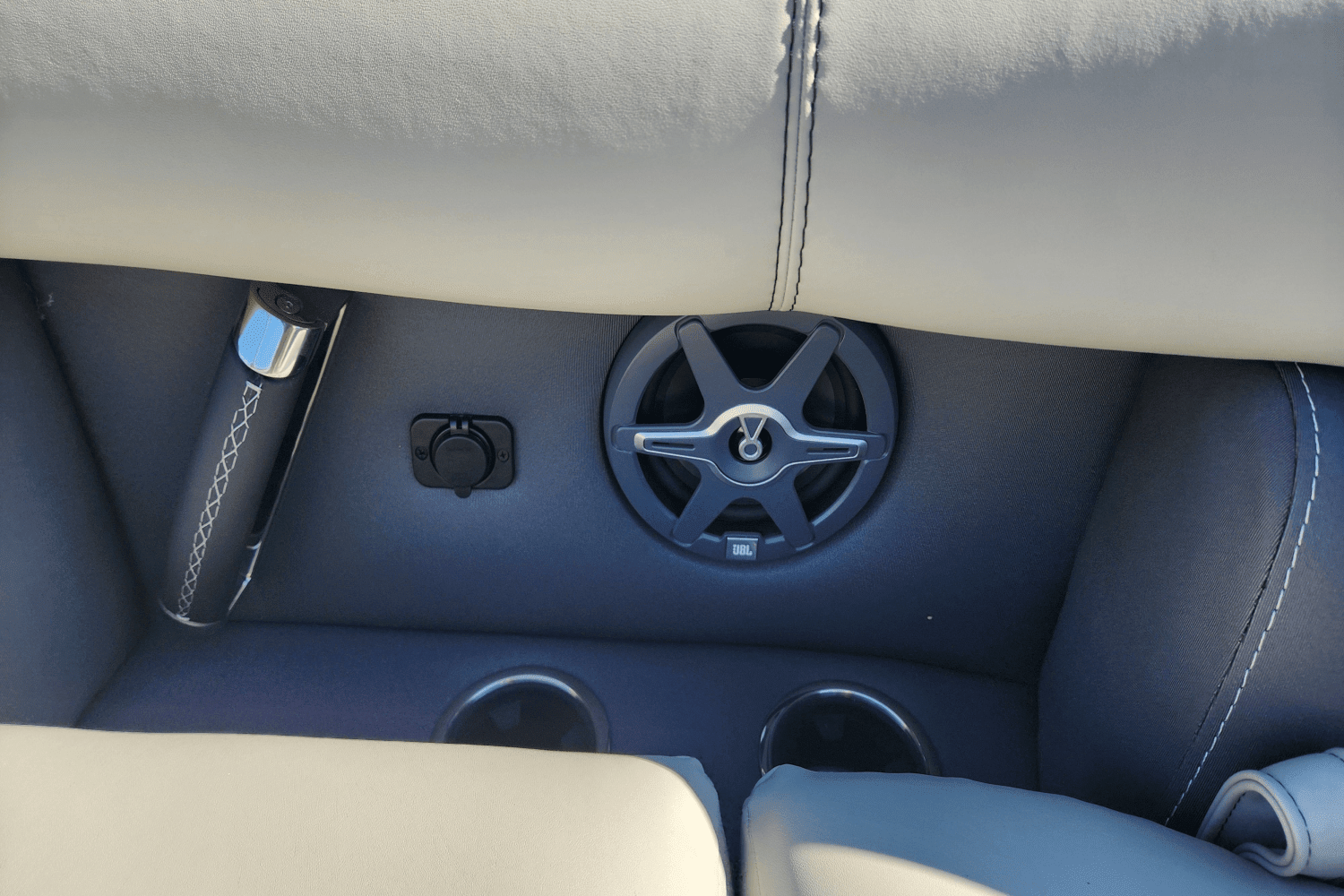 2025 Barletta
                                                             Lusso Image Thumbnail #12
