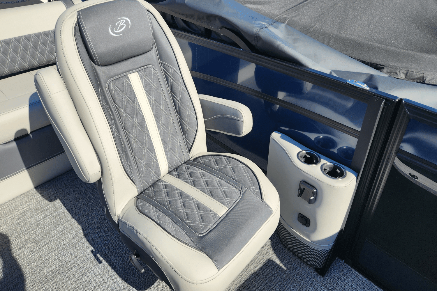 2025 Barletta
                                                             Lusso Image Thumbnail #18
