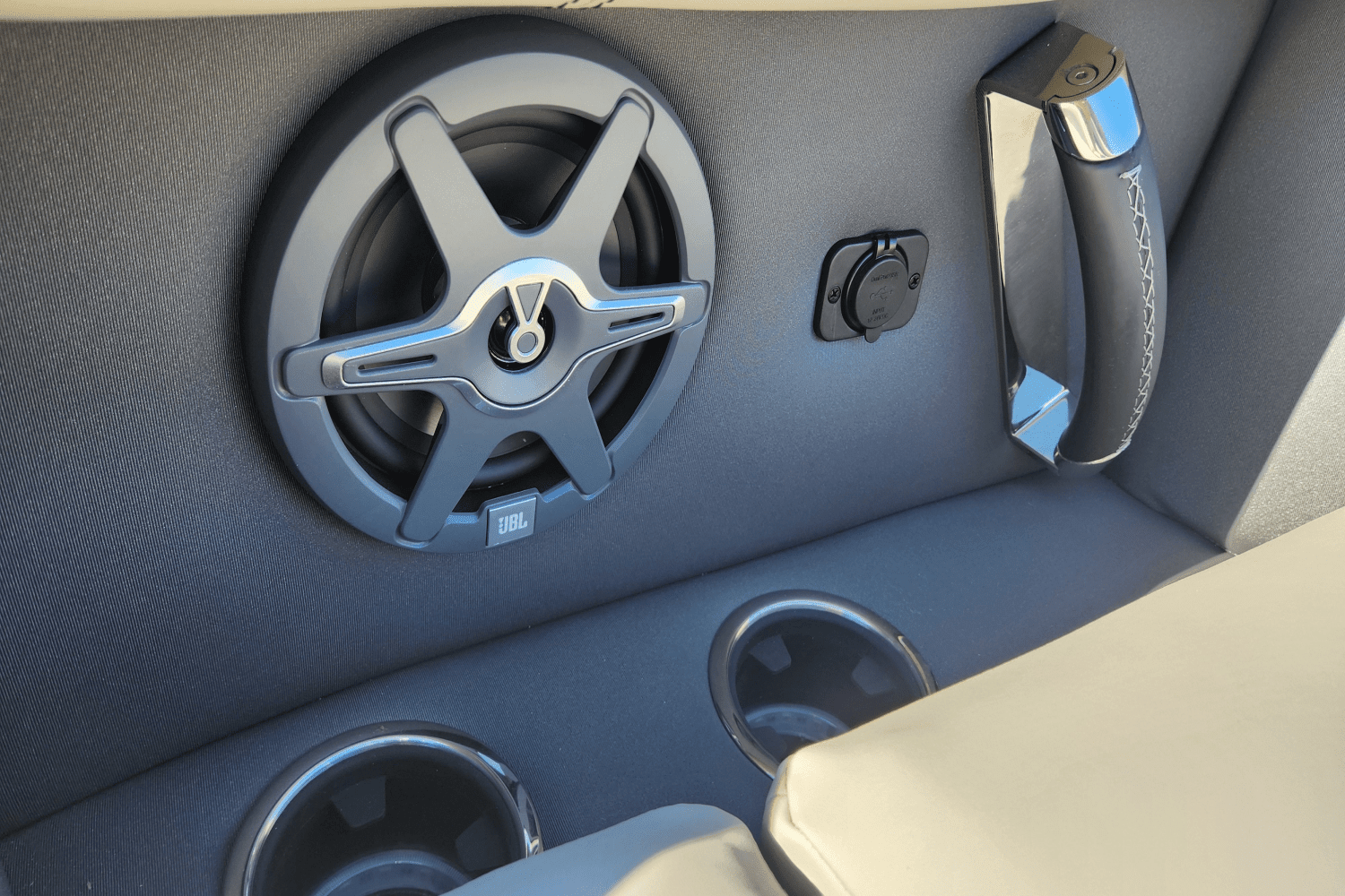 2025 Barletta
                                                             Lusso Image Thumbnail #9