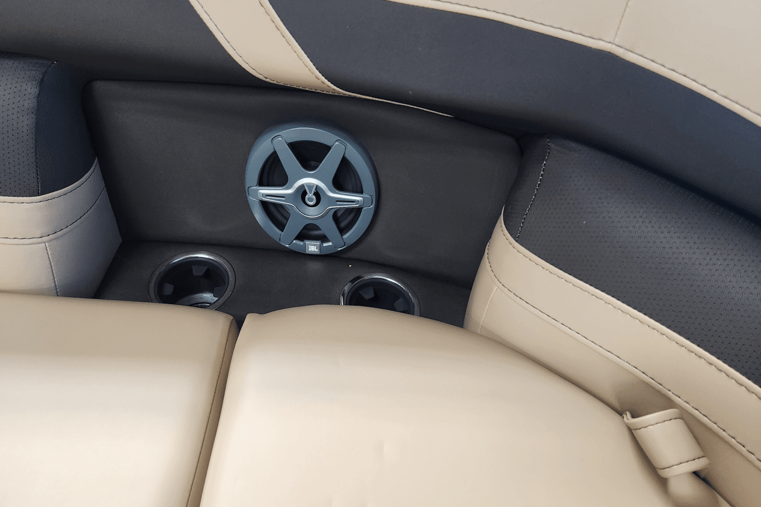 2025 Barletta
                                                             Cabrio Image Thumbnail #15