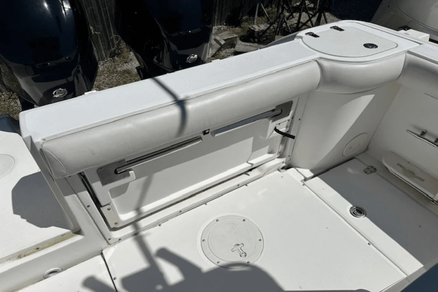 2006 Boston Whaler 240 OUTRAGE Image Thumbnail #16