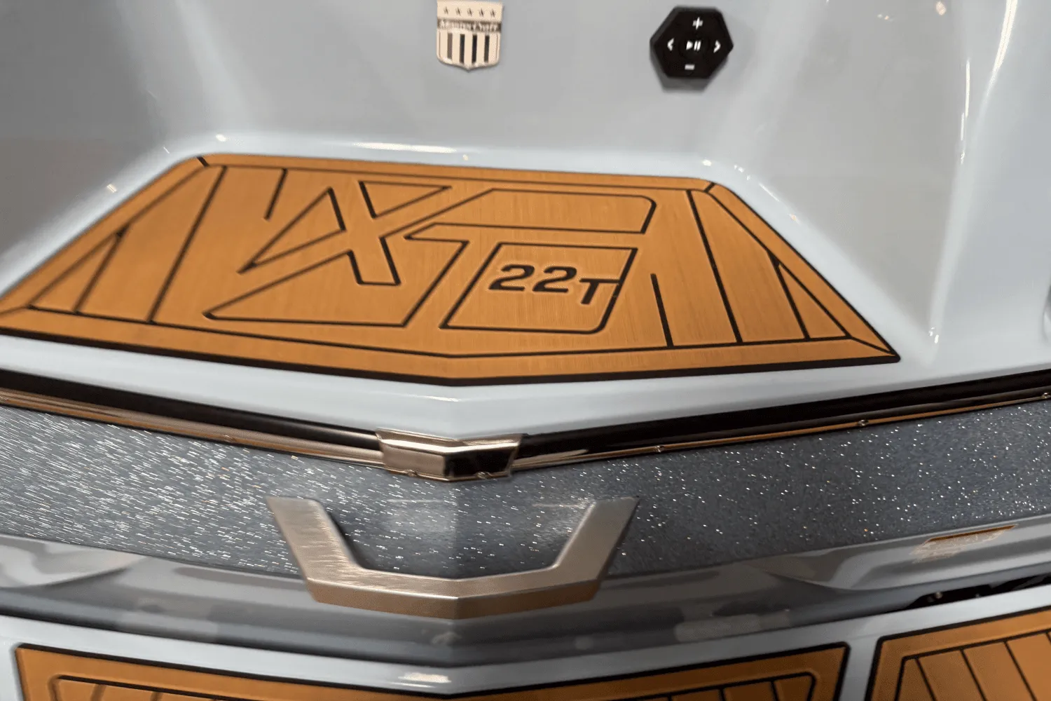 2025 Mastercraft XT22 T Image Thumbnail #31