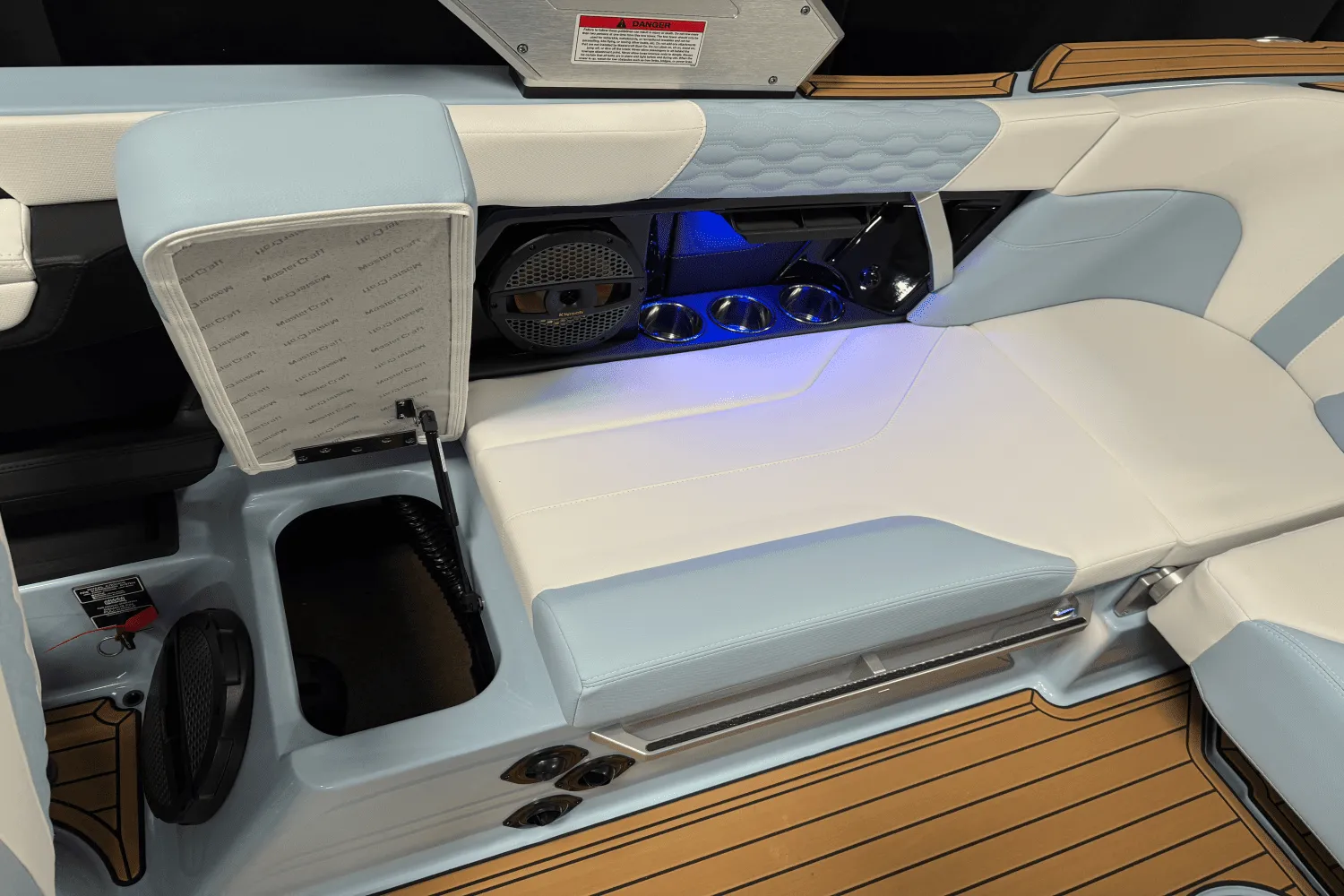 2025 Mastercraft XT22 T Image Thumbnail #48