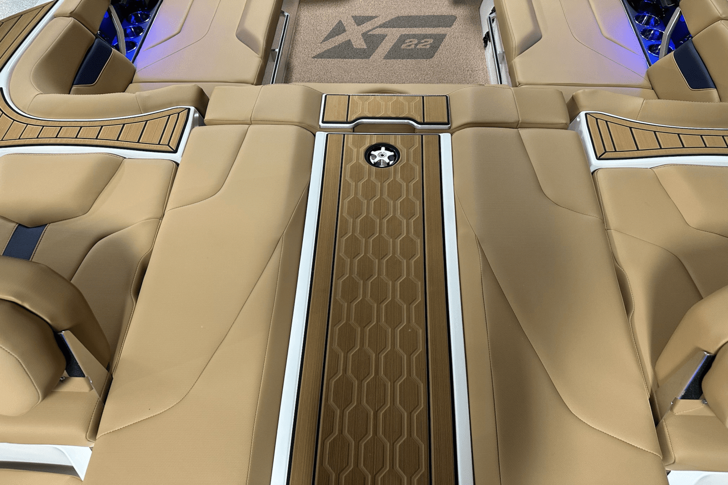 2025 Mastercraft XT22 Image Thumbnail #19