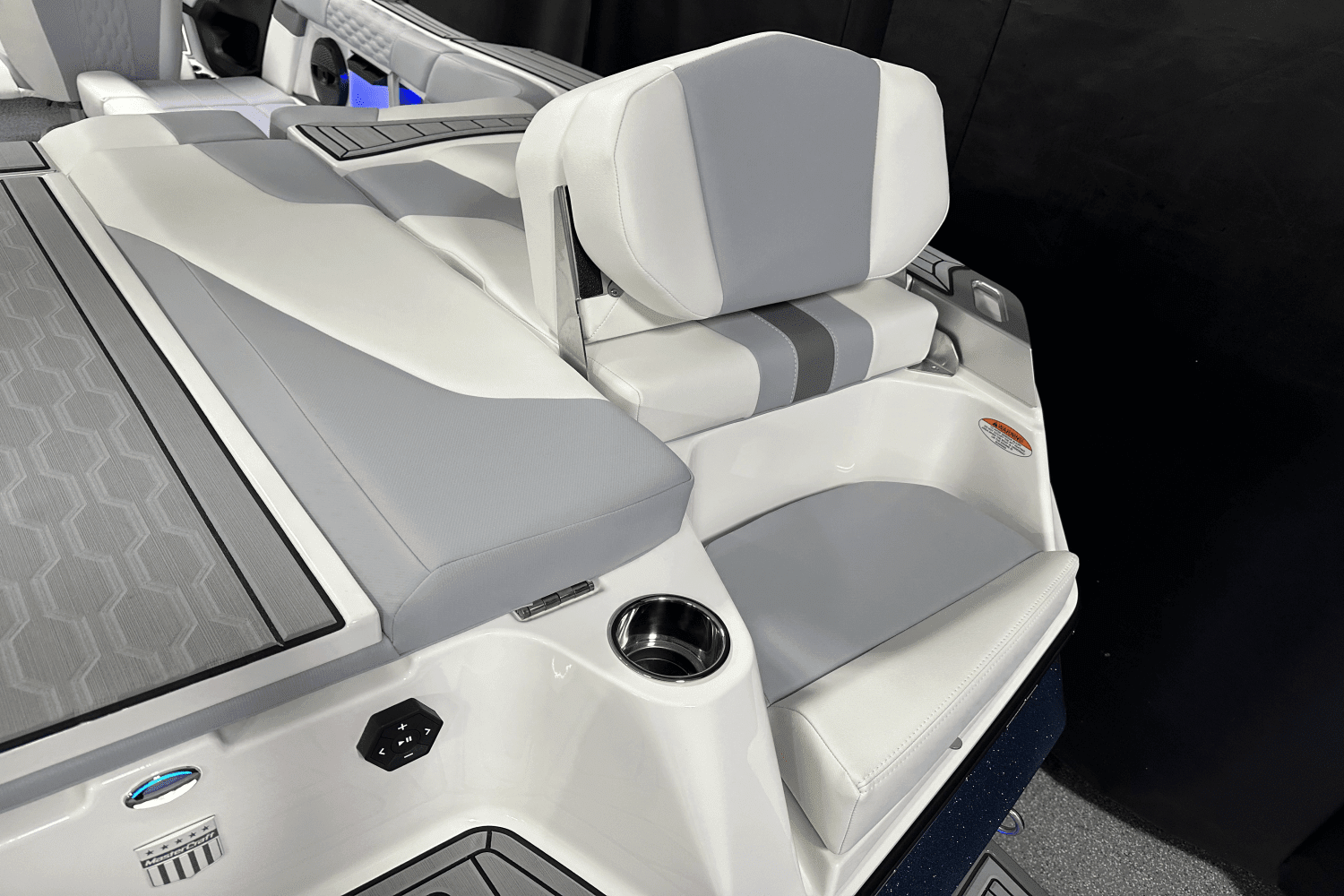 2025 Mastercraft XT23 Image Thumbnail #21