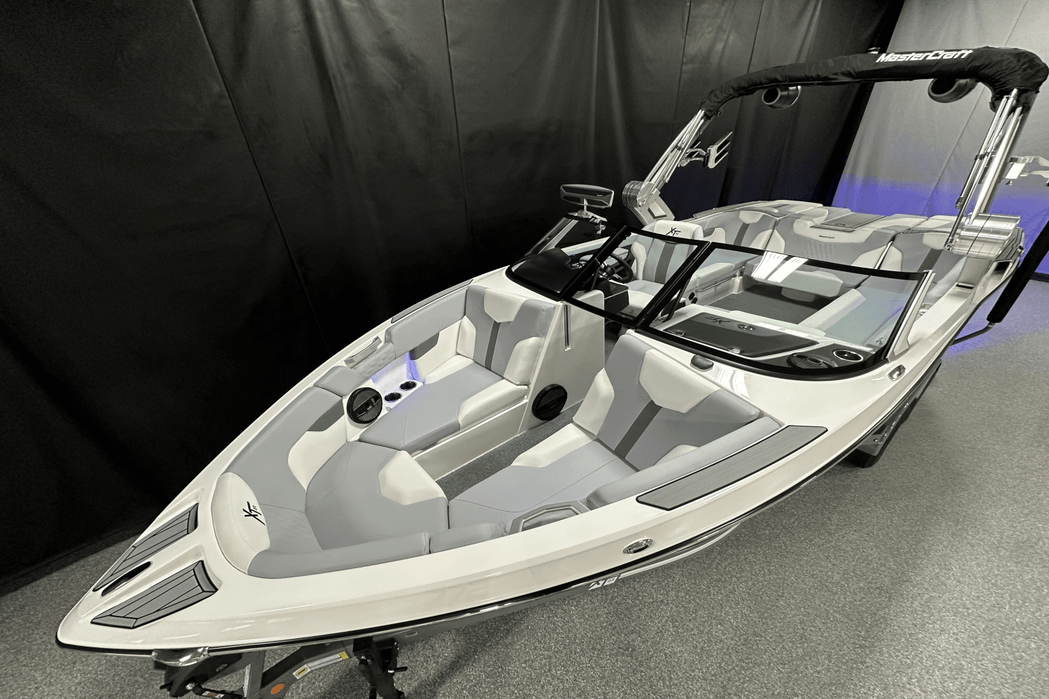 2025 Mastercraft XT23 Image Thumbnail #6